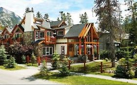Beaujolais Boutique B&B At Thea'S House